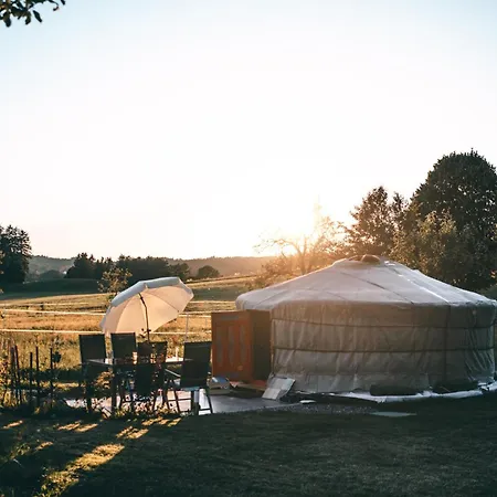 Campsite Hof Zuernens Oase *