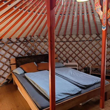 Hof Zuernens Oase Campsite